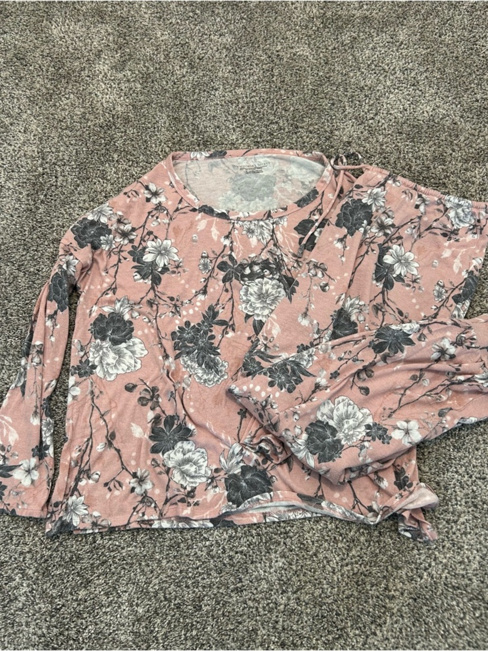 Victoria's Secret Pink Floral Long-Sleeve pj set sz xl